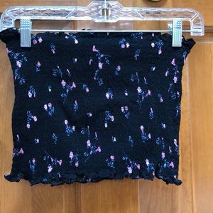 Black cropped tube top